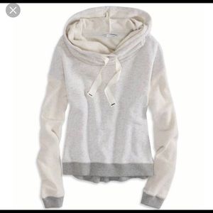 American Eagle cowl neck sweatshirt cropped size L